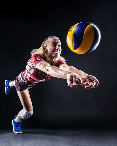 Volleyball Poses for Stunning Pictures